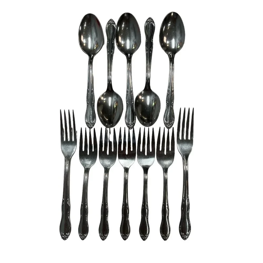 Oneida Simeon L & George‎ H Rogers Homestead Lot Dinner Salad Forks Soup Spoon